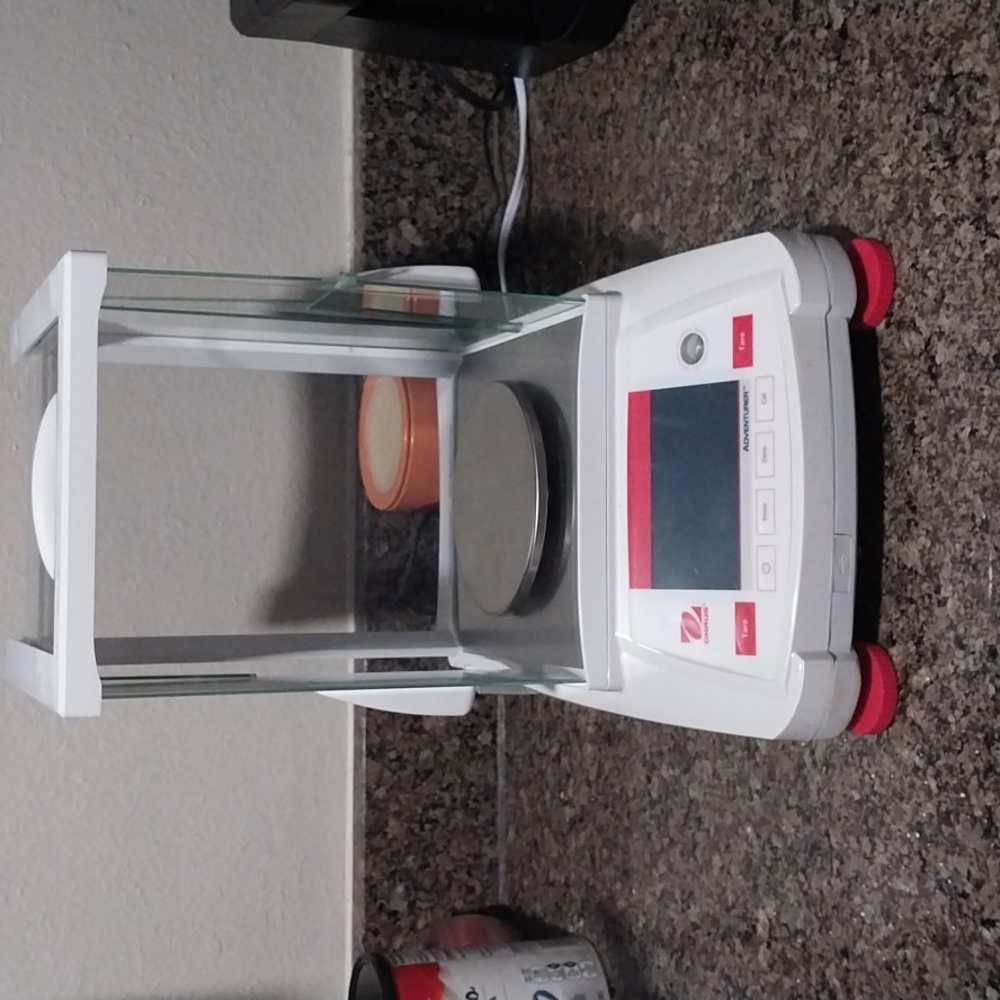 Ohaus Adventurer Analytical Balance